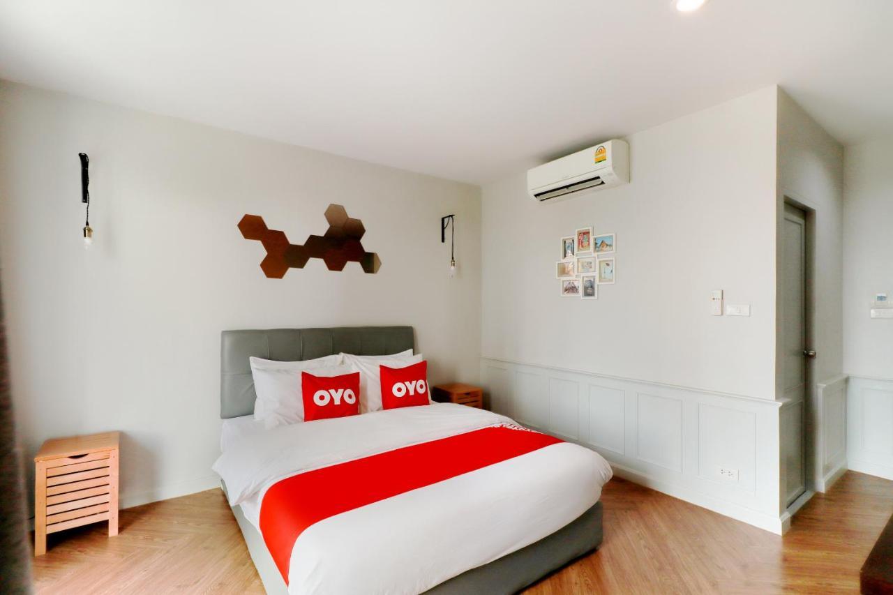 Oyo 825 Casampika Bed and Breakfast Τσιάνγκ Μάι Εξωτερικό φωτογραφία